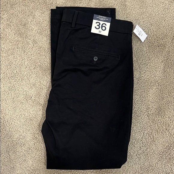Men's GAP Black Straight Fit Pants 36x32 - Picture 1 of 7
